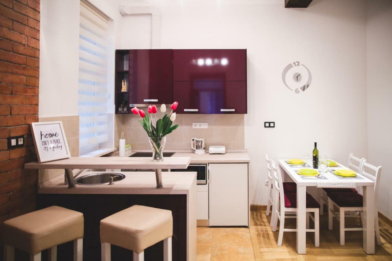 Clyra Apartment City Centar Zagreb Bagian luar foto