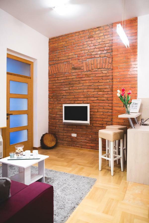 Clyra Apartment City Centar Zagreb Bagian luar foto