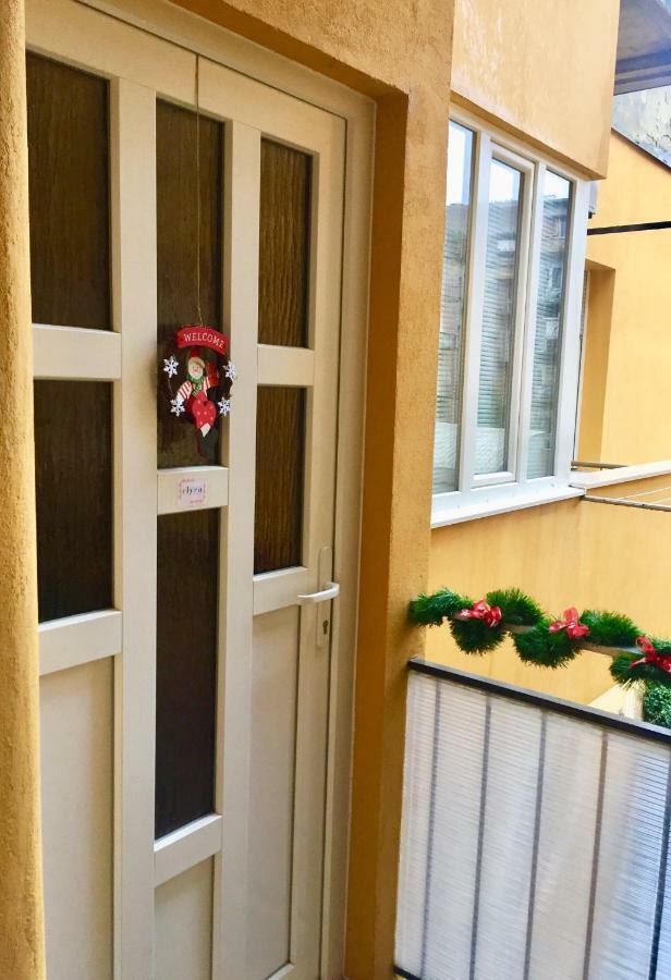 Clyra Apartment City Centar Zagreb Bagian luar foto